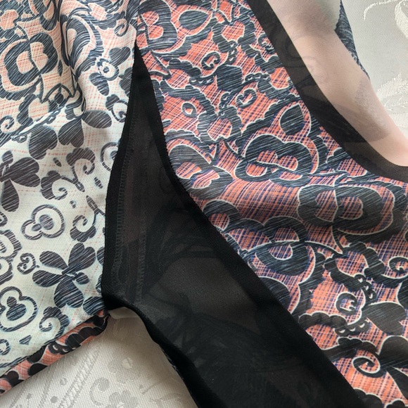 Clover Canyon Printed Long Sleeves Blouse Women’s Size XS Multicolored Floral - Picture 14 of 16